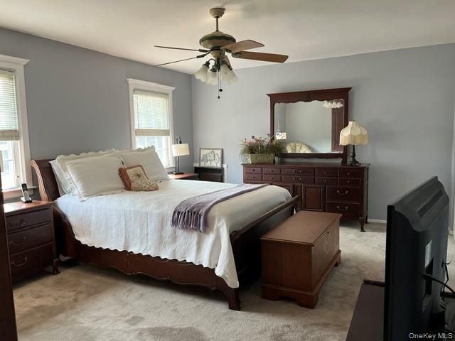 32 Columbine Lane, Kings Park, NY 11754