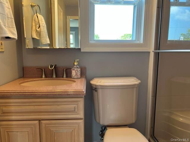 32 Columbine Lane, Kings Park, NY 11754