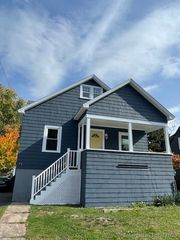 143 Benton Street, Manchester, CT 06040