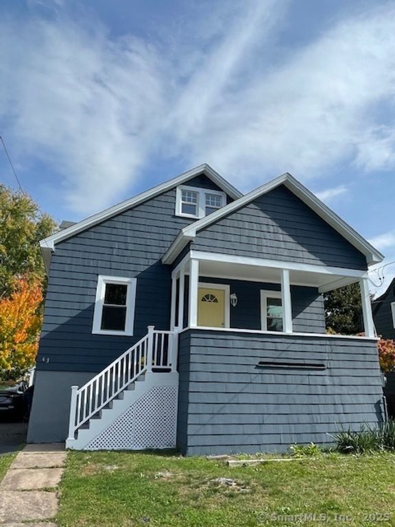 143 Benton Street, Manchester, CT 06040