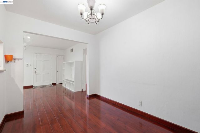 2043 Reynolds St, San Leandro, CA 94577