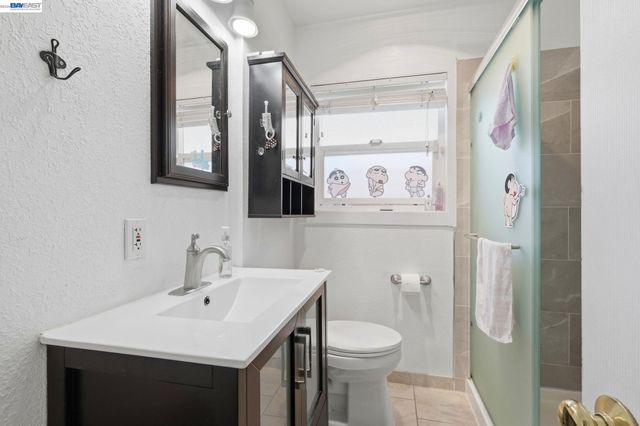 2043 Reynolds St, San Leandro, CA 94577