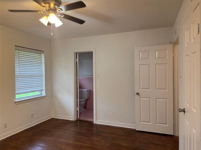 4013 Newshire Drive, Houston, TX 77025