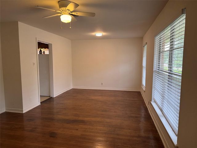 4013 Newshire Drive, Houston, TX 77025