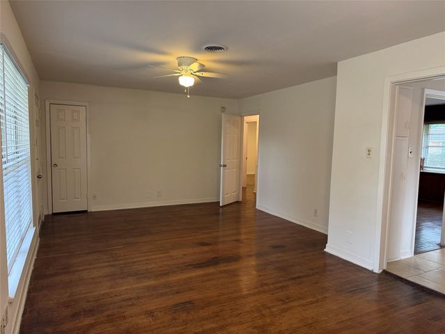 4013 Newshire Drive, Houston, TX 77025