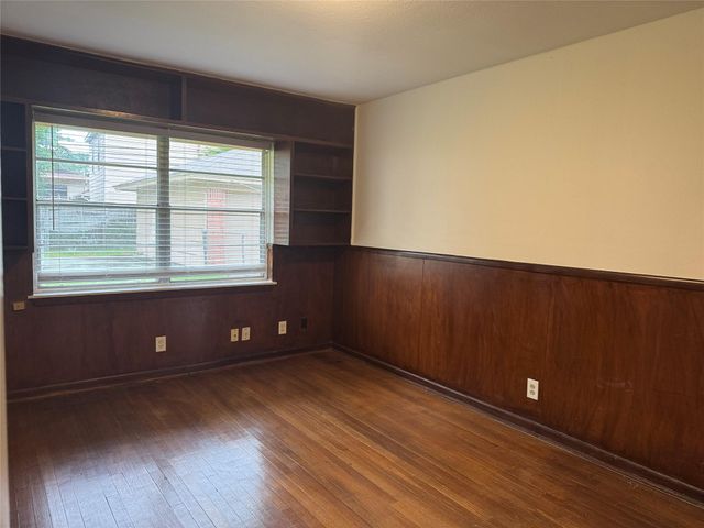 4013 Newshire Drive, Houston, TX 77025