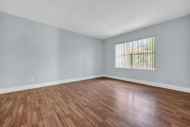 10820 BUTTONWOOD LAKE Drive, Boca Raton, FL 33498