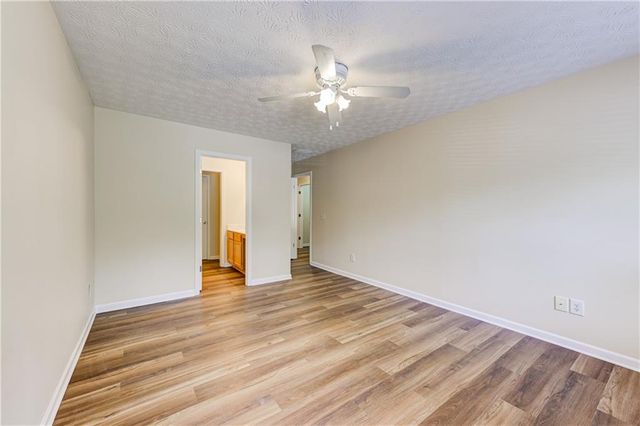 6093 Brookechase Lane, Norcross, GA 30093