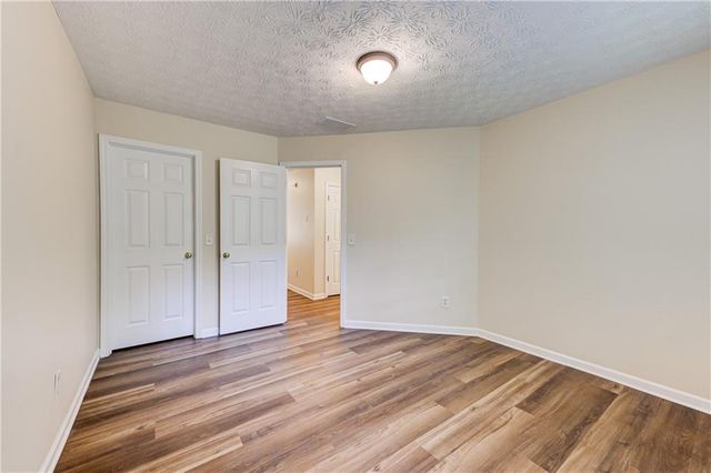 6093 Brookechase Lane, Norcross, GA 30093