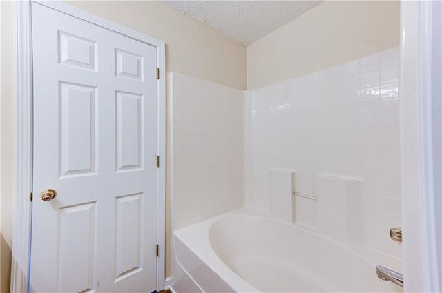 6093 Brookechase Lane, Norcross, GA 30093