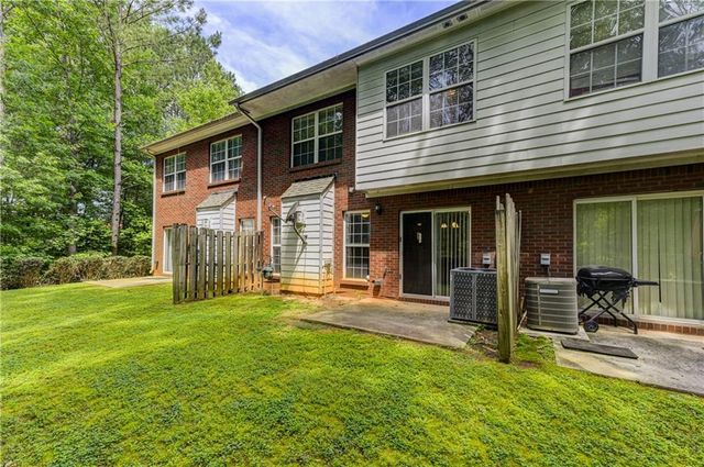 6093 Brookechase Lane, Norcross, GA 30093