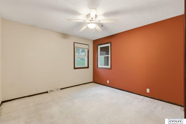 155 Parkwood Drive, Council Bluffs, IA 51503