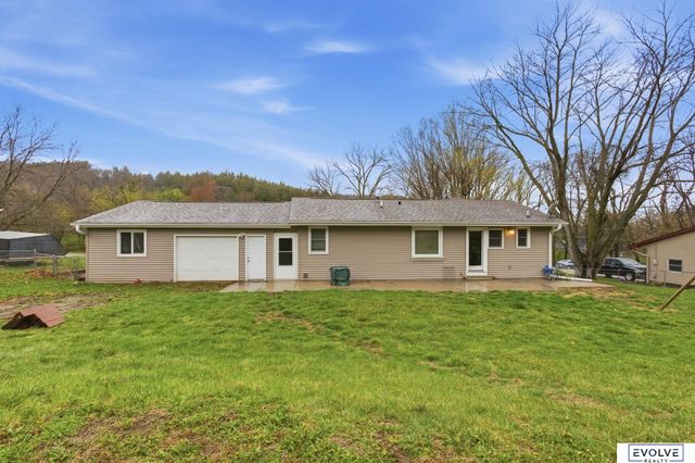 155 Parkwood Drive, Council Bluffs, IA 51503