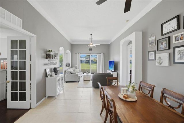 399 SW Lake Forest Way, Port St. Lucie, Port St Lucie, FL 34986