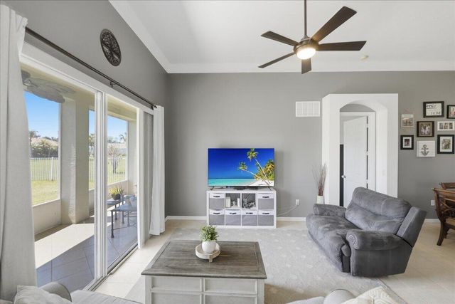 399 SW Lake Forest Way, Port St. Lucie, Port St Lucie, FL 34986