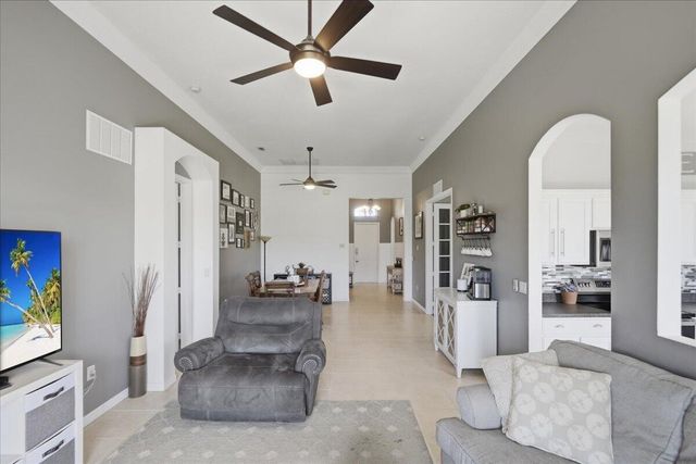 399 SW Lake Forest Way, Port St. Lucie, Port St Lucie, FL 34986