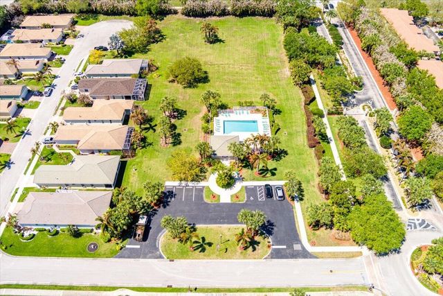 399 SW Lake Forest Way, Port St. Lucie, Port St Lucie, FL 34986