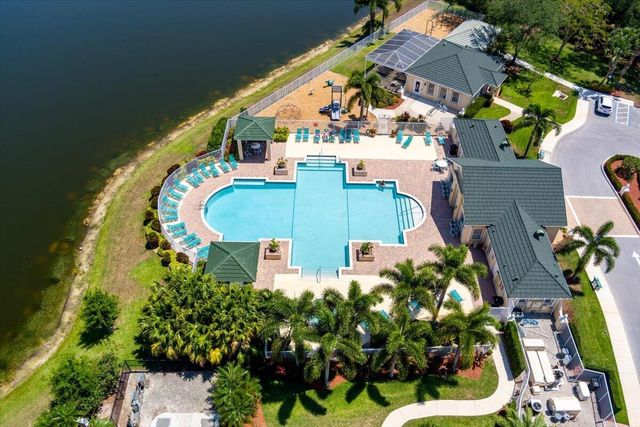 399 SW Lake Forest Way, Port St. Lucie, Port St Lucie, FL 34986