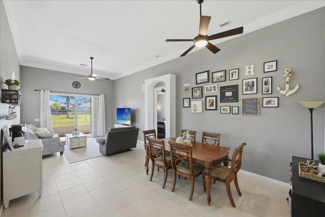 399 SW Lake Forest Way, Port St. Lucie, Port St Lucie, FL 34986