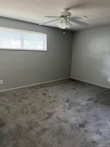 14526 Evergreen Road, Detroit, MI 48223