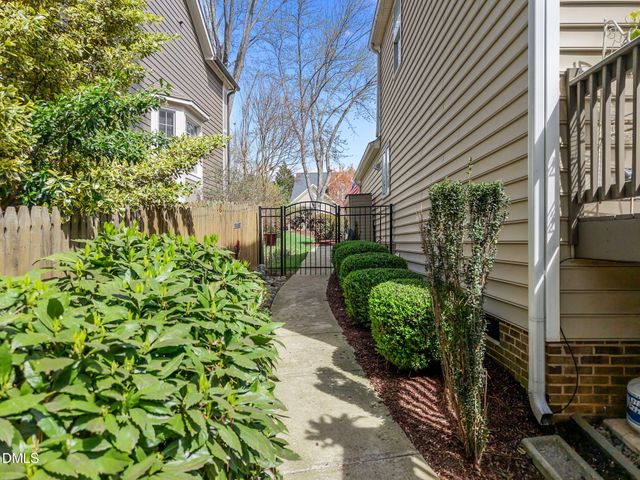 105 Cedarpost Drive, Cary, NC 27513