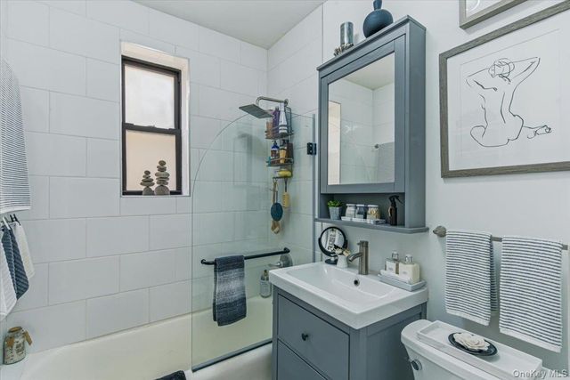 8374 Talbot Street 4D, Kew Gardens, NY 11415
