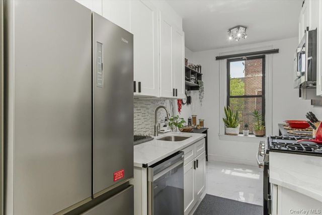 8374 Talbot Street 4D, Kew Gardens, NY 11415