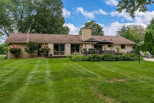 2970 Reid Farm Road, Rockford, IL 61114