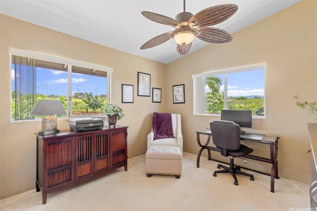 94-642 Lumiauau Street B4, Waipahu, HI 96797
