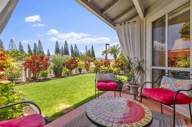 94-642 Lumiauau Street B4, Waipahu, HI 96797