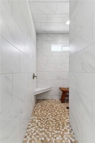 96 E Lake Trail, Waverly, GA 31565