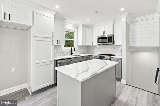 11 W REDMONT RD, Wilmington, DE 19804