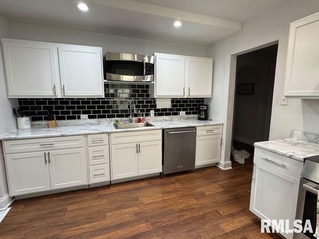 3404 HARMON Highway, Peoria, IL 61604