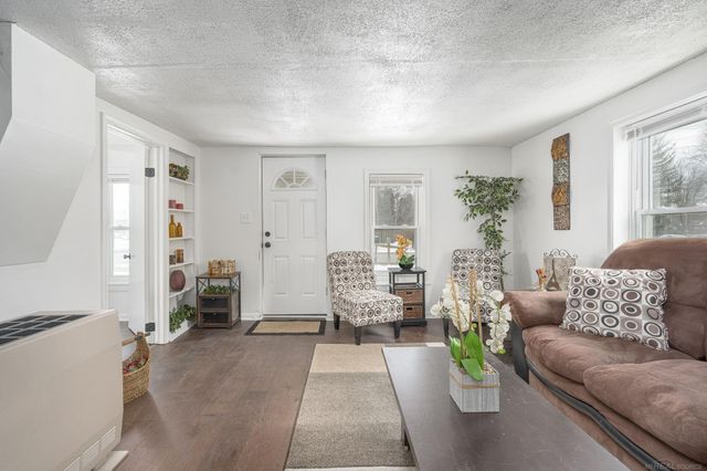 68955 Howard Street, Richmond, MI 48062