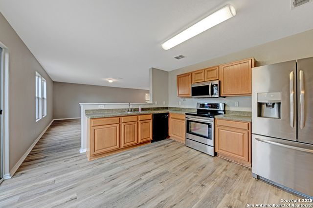 605 Gatewood Briar, Cibolo, TX 78108