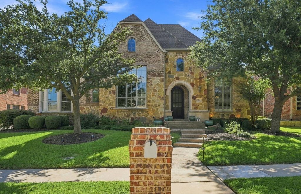 901 Sandy Trail, Keller, TX 76248