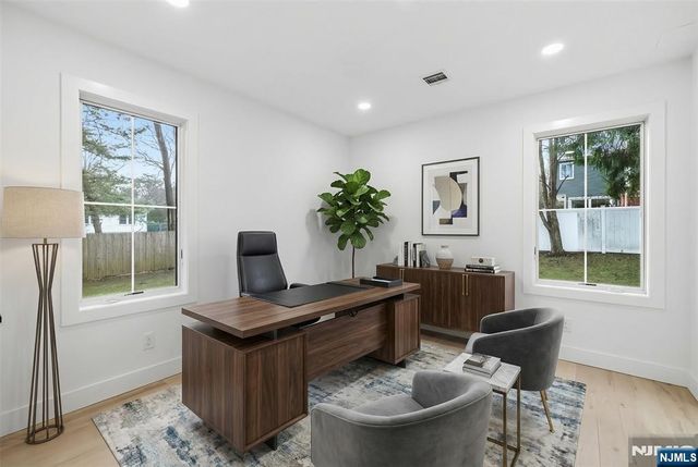 42 Harvey Street, Closter, NJ 07624