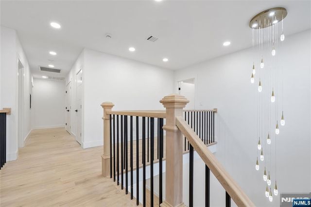 42 Harvey Street, Closter, NJ 07624