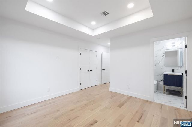 42 Harvey Street, Closter, NJ 07624