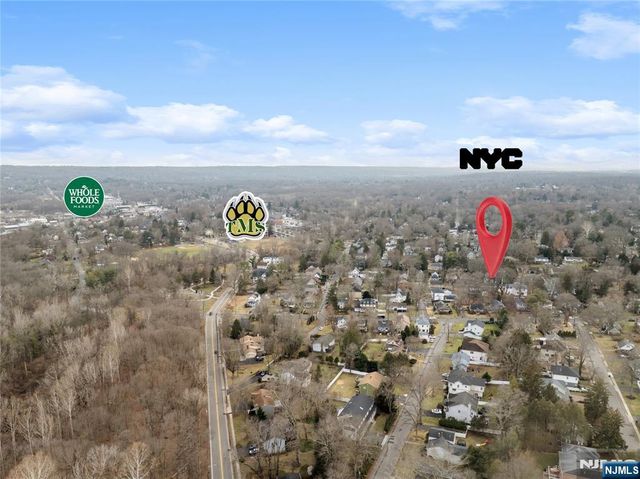 42 Harvey Street, Closter, NJ 07624