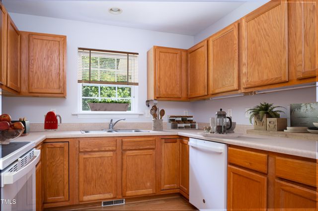 8520 Seineview Lane, Bahama, NC 27503