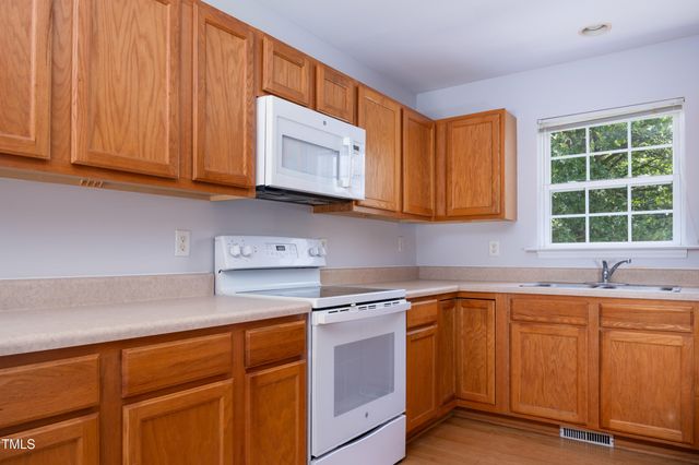 8520 Seineview Lane, Bahama, NC 27503