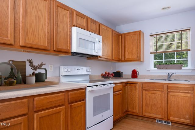 8520 Seineview Lane, Bahama, NC 27503