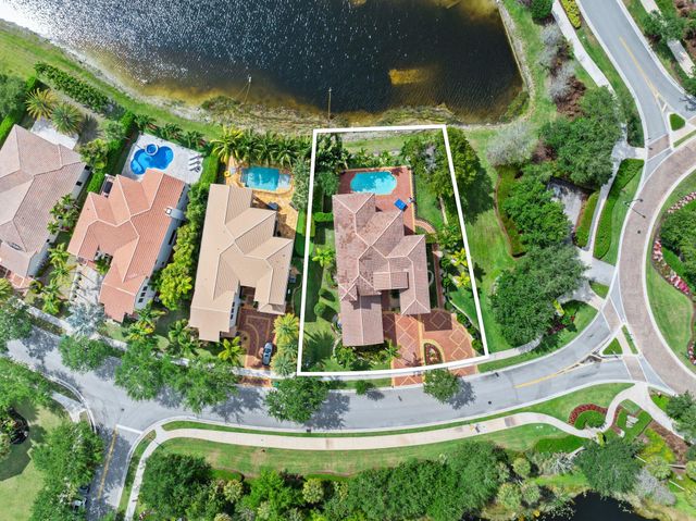 9650 Eden Manor, Parkland, FL 33076