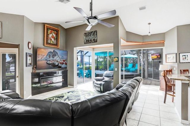 1161 MARINA DRIVE, Tarpon Springs, FL 34689