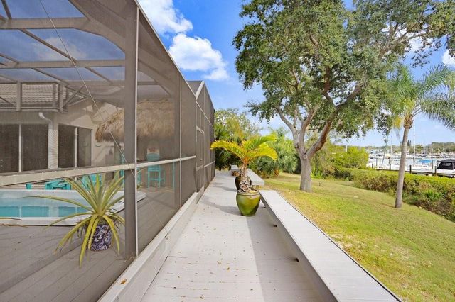 1161 MARINA DRIVE, Tarpon Springs, FL 34689