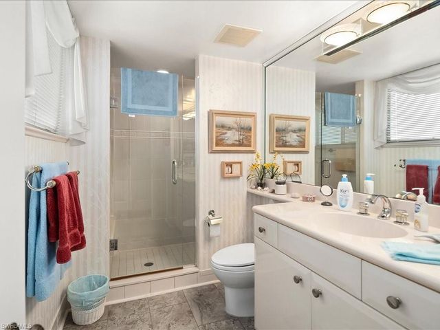 6075 Pelican Bay BLVD 506, Naples, FL 34108