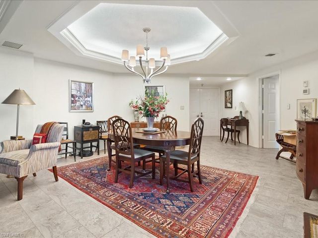 6075 Pelican Bay BLVD 506, Naples, FL 34108