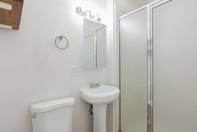 407 Holly Lane, Conroe, TX 77304