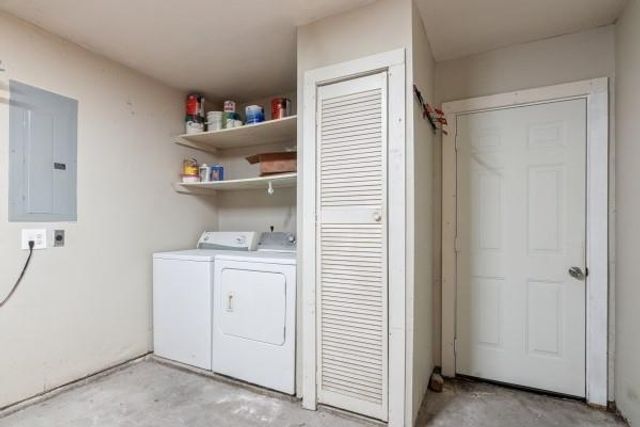 407 Holly Lane, Conroe, TX 77304